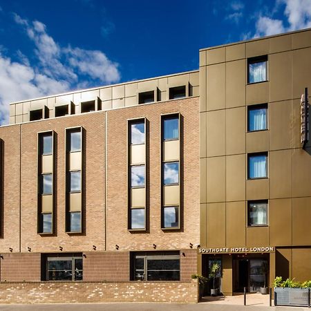 Southgate Hotel London East Barnet Bagian luar foto