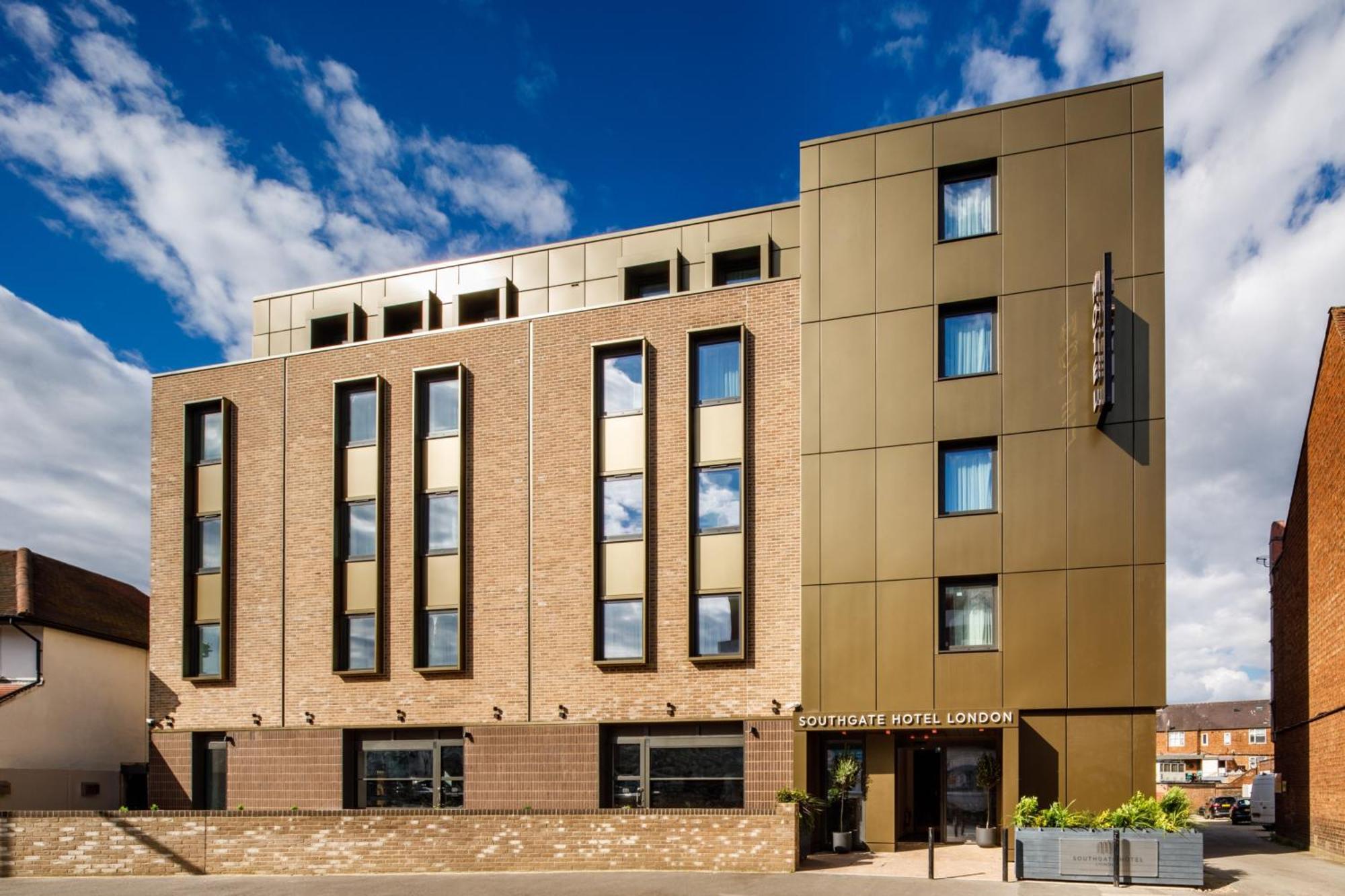 Southgate Hotel London East Barnet Bagian luar foto