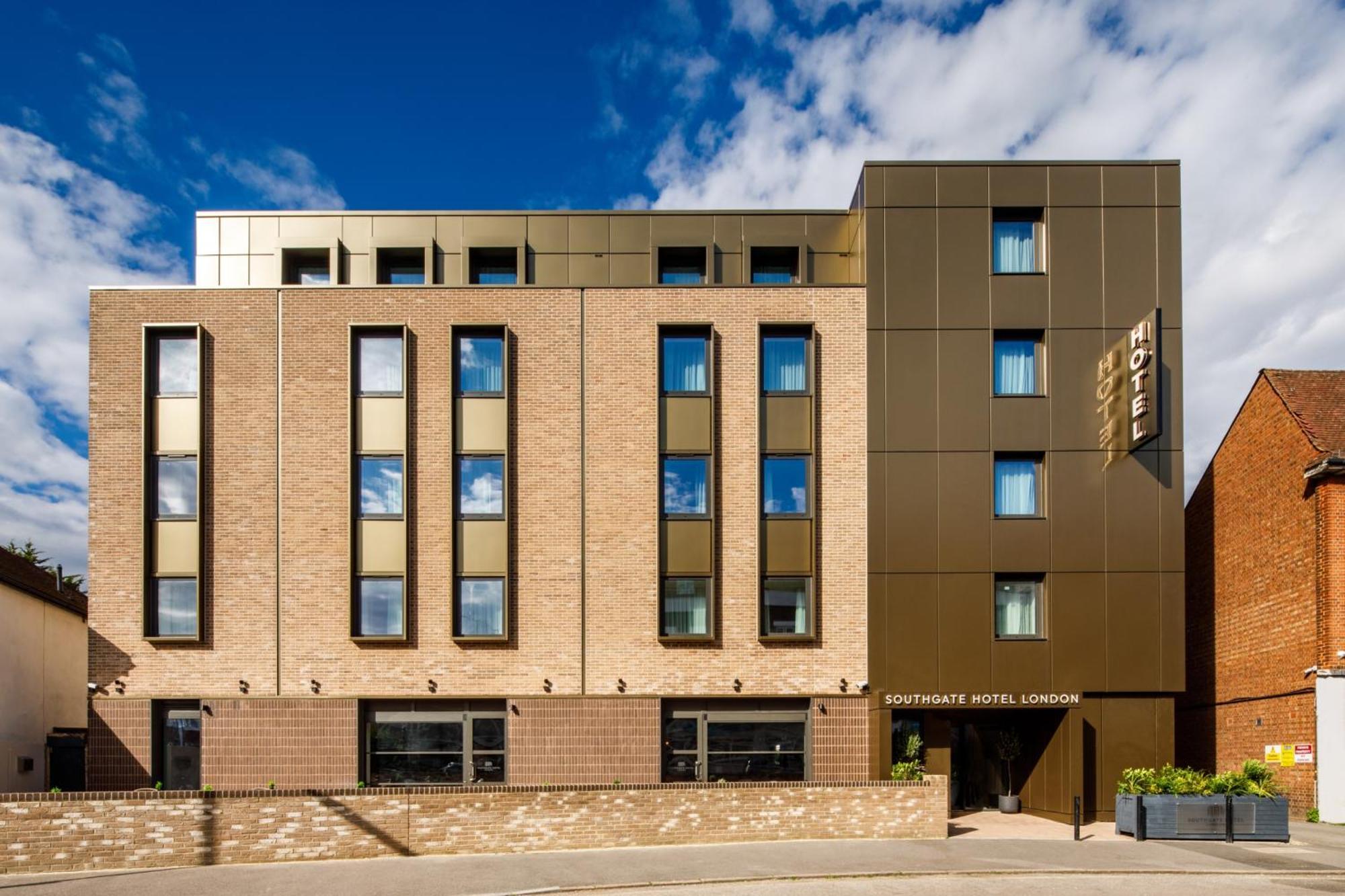 Southgate Hotel London East Barnet Bagian luar foto